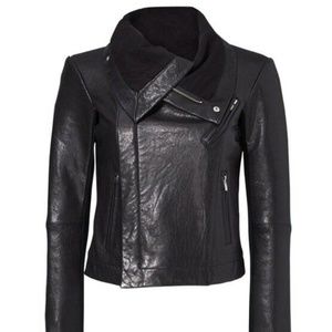 VEDA Max Classic Leather Cowl Neck Collar - M